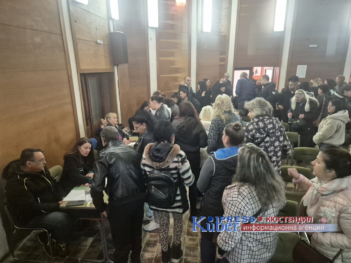 На обща трудова борса в Дупница участваха повече от 11 фирми