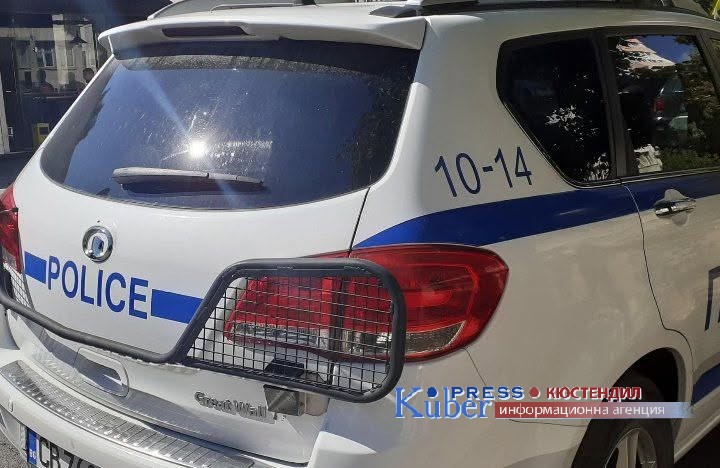 В кв. Изток Кюстендил установиха непълнолетно момче с дрога