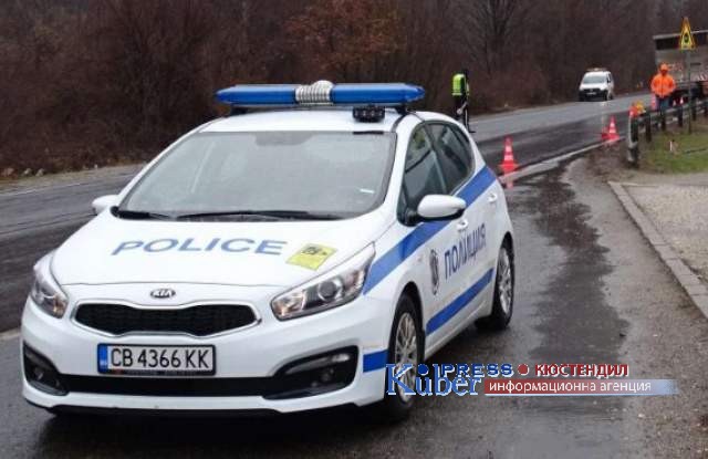 В Сапарево иззеха нерегистриран автомобил 